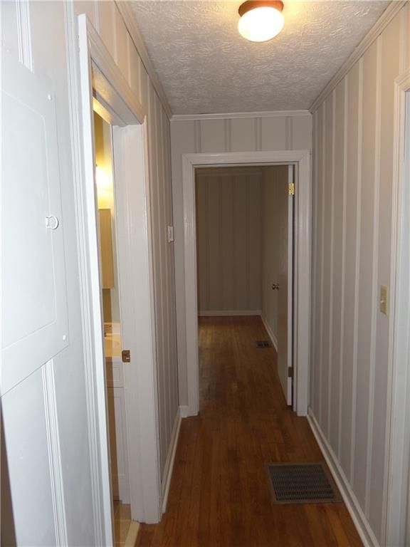 Nice 2 bedroom 1 bath home located Marietta property image