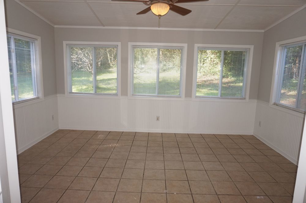 Rare 5 bedroom 3 bath home located in Marietta property image