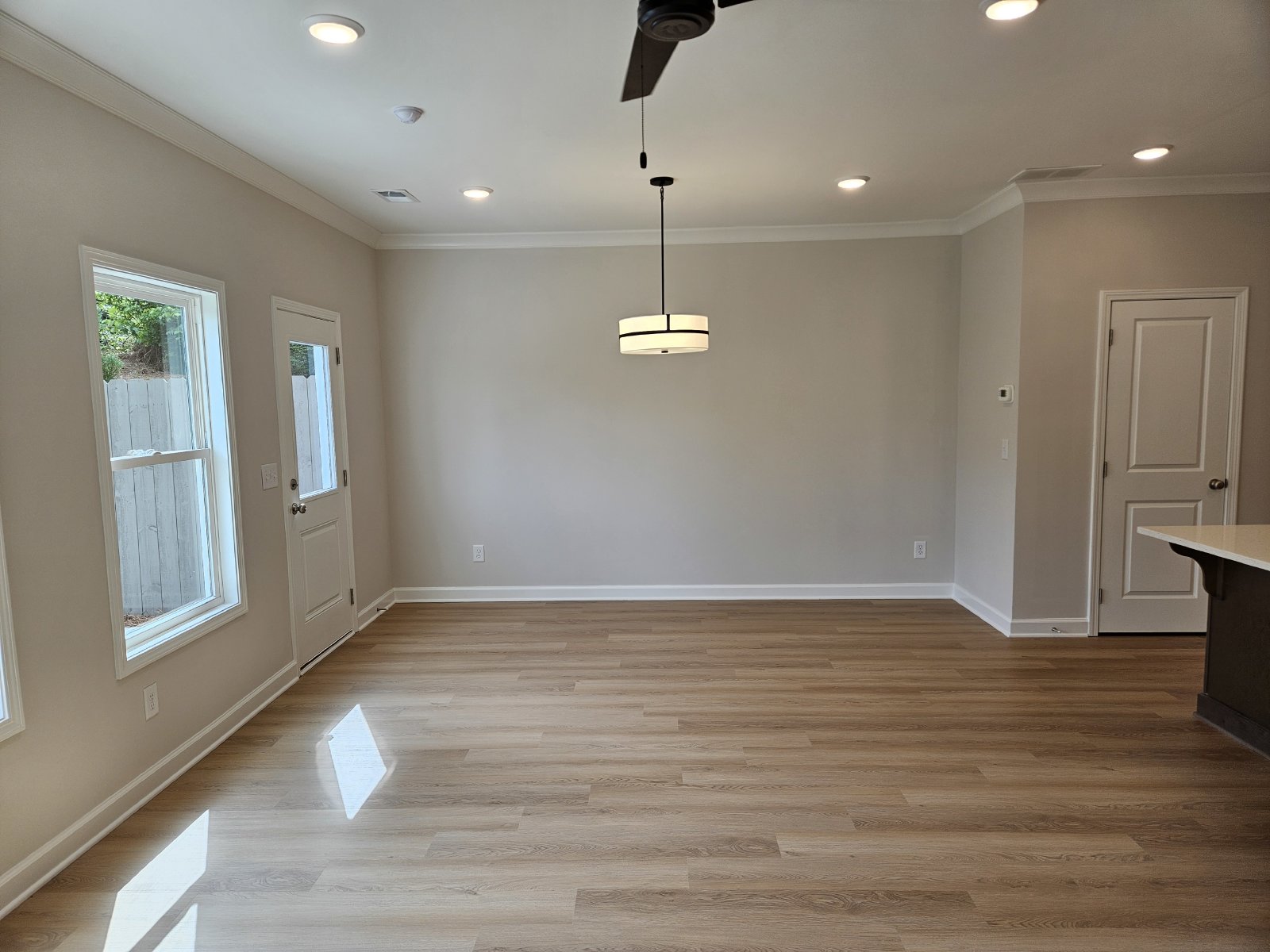 Beautiful New 3 Bed 2.5 Bath Townhome located in Acworth property image