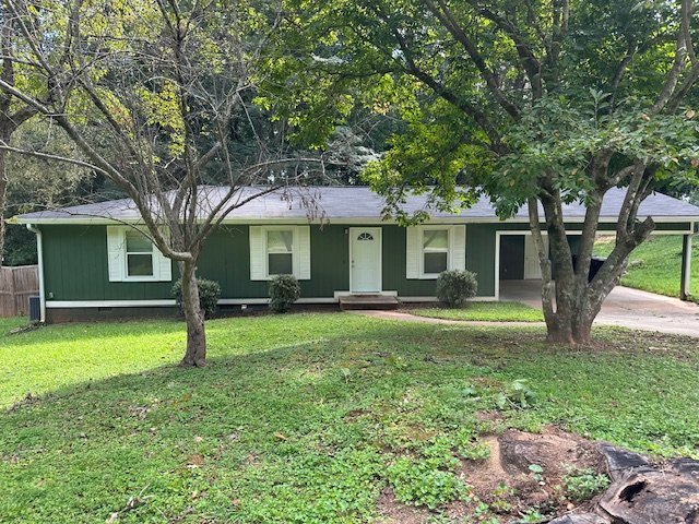 Renovated 3 bed 1.5 bath home located in Mableton property image