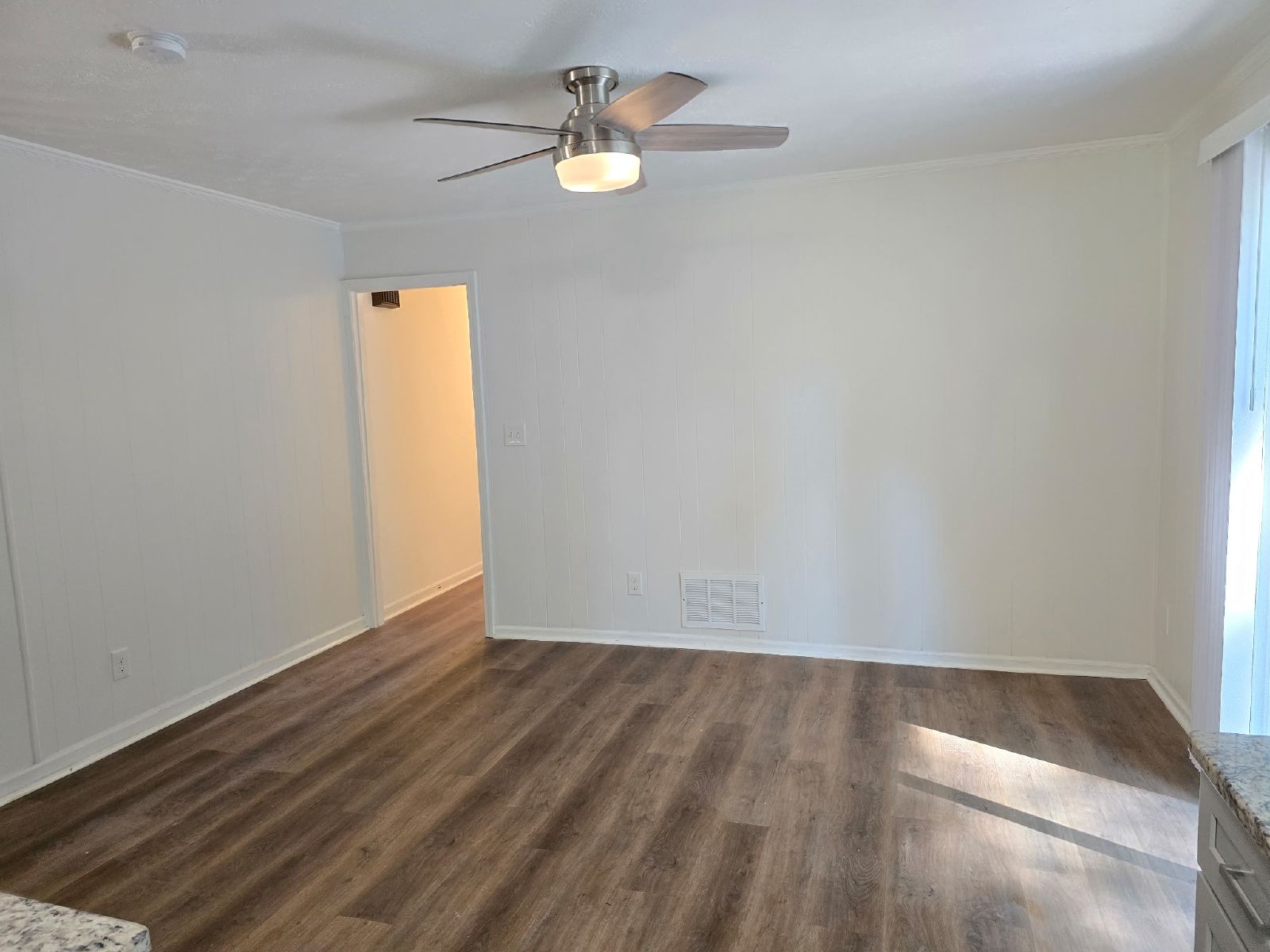 Renovated 3 bed 1.5 bath home located in Mableton property image