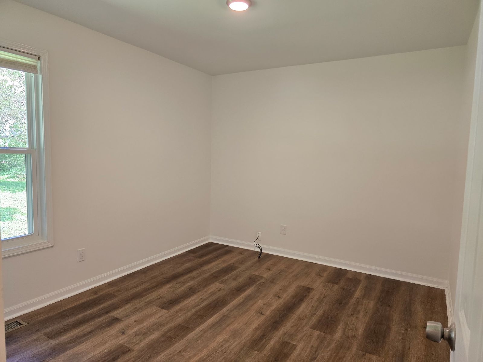 Renovated 3 bed 1.5 bath home located in Mableton property image