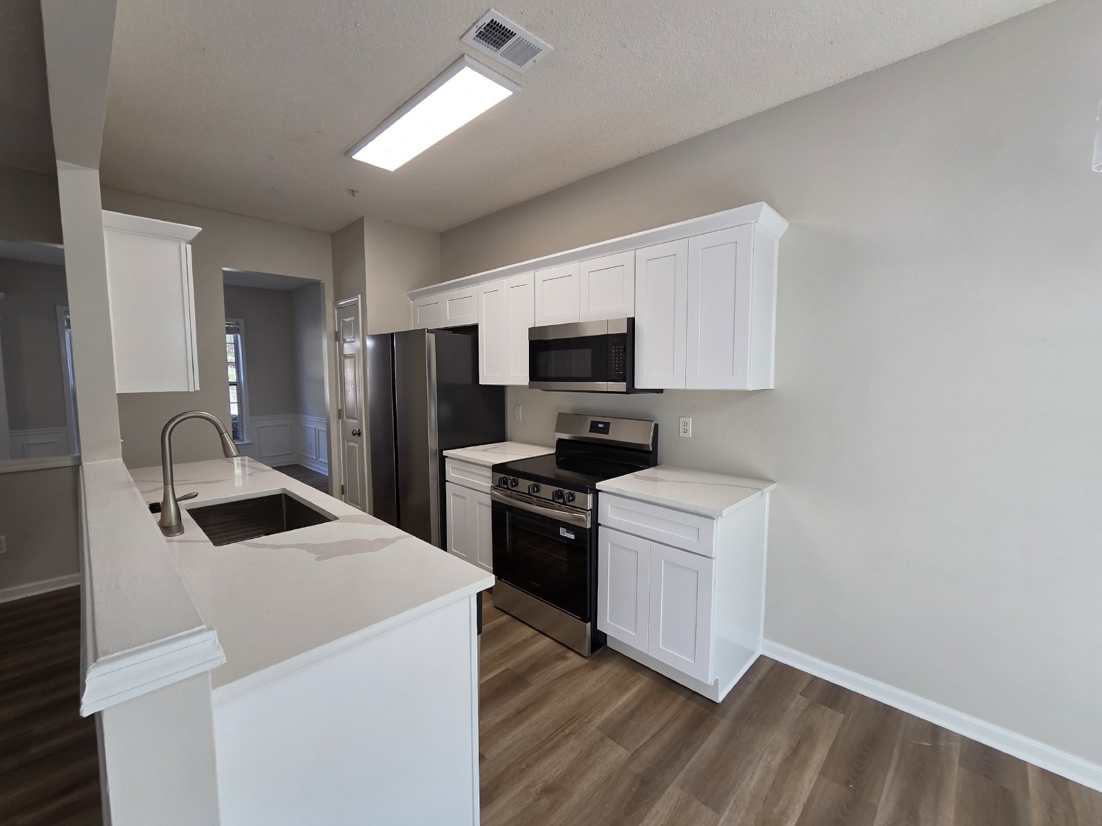 Updated 3 bed 2.5 Townhome located in Smyrna property image