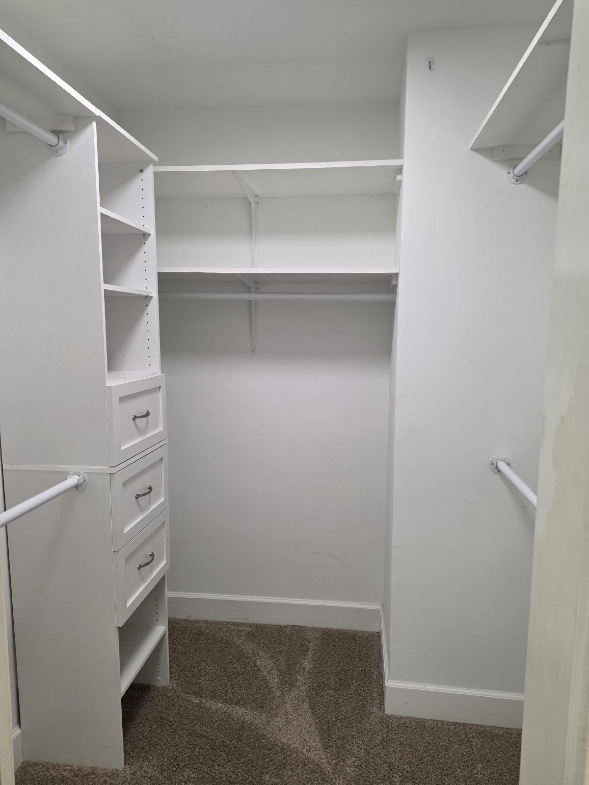 Private 4 bed 3 bath home located in Marietta on 4.5 acres property image