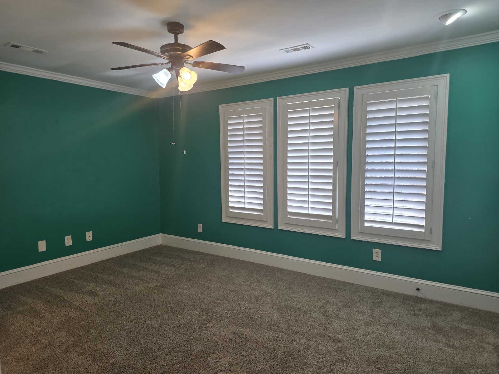 Private 4 bed 3 bath home located in Marietta on 4.5 acres property image