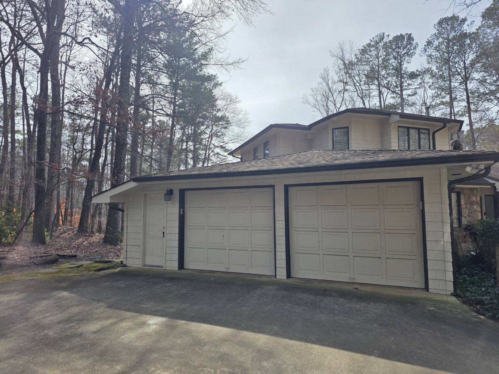 Private 4 bed 3 bath home located in Marietta on 4.5 acres property image