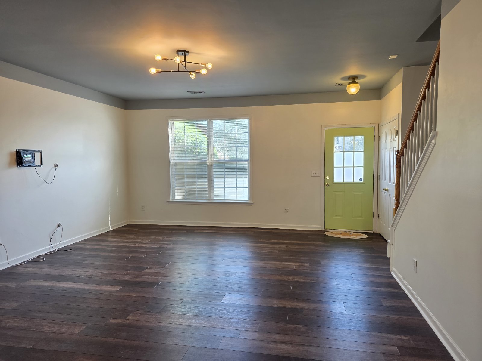 Rare 3 bed 2.5 bath Townhome located in Kennesaw property image