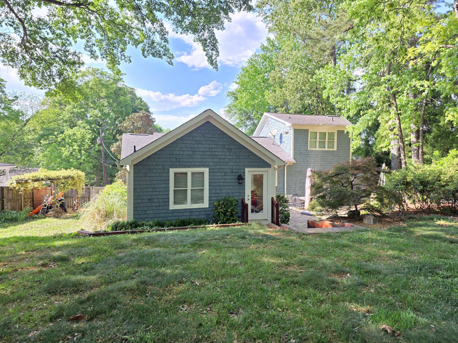 Rare 4 bed 3 bath home located in Smyrna property image