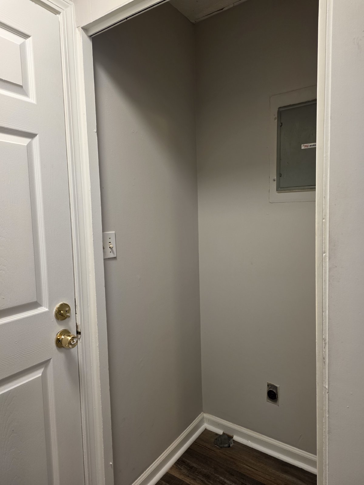 Rare 3 bed 2 bath ranch located in Marietta property image