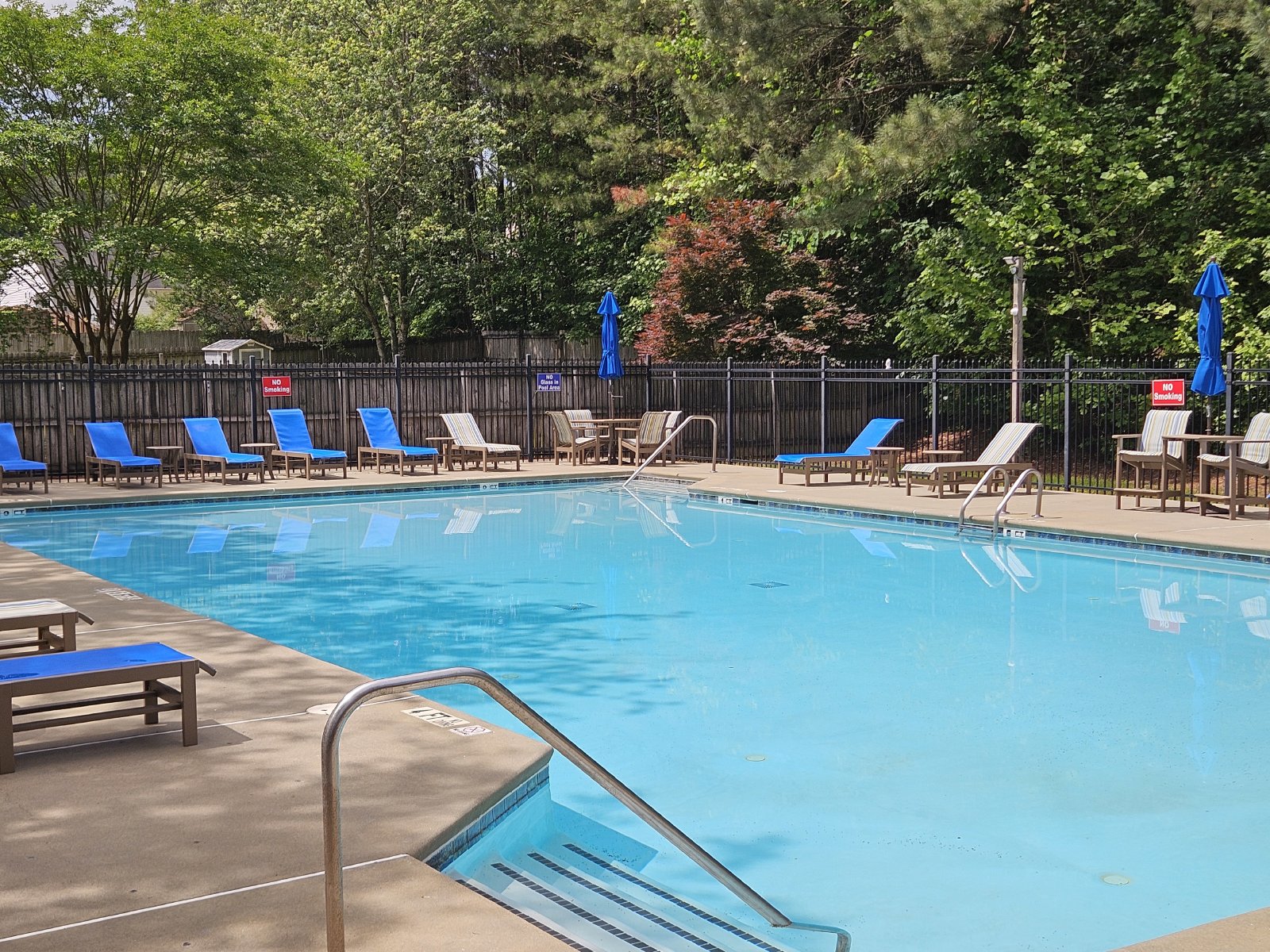Rare 3 bed 2.5 located in the Etowah School District property image