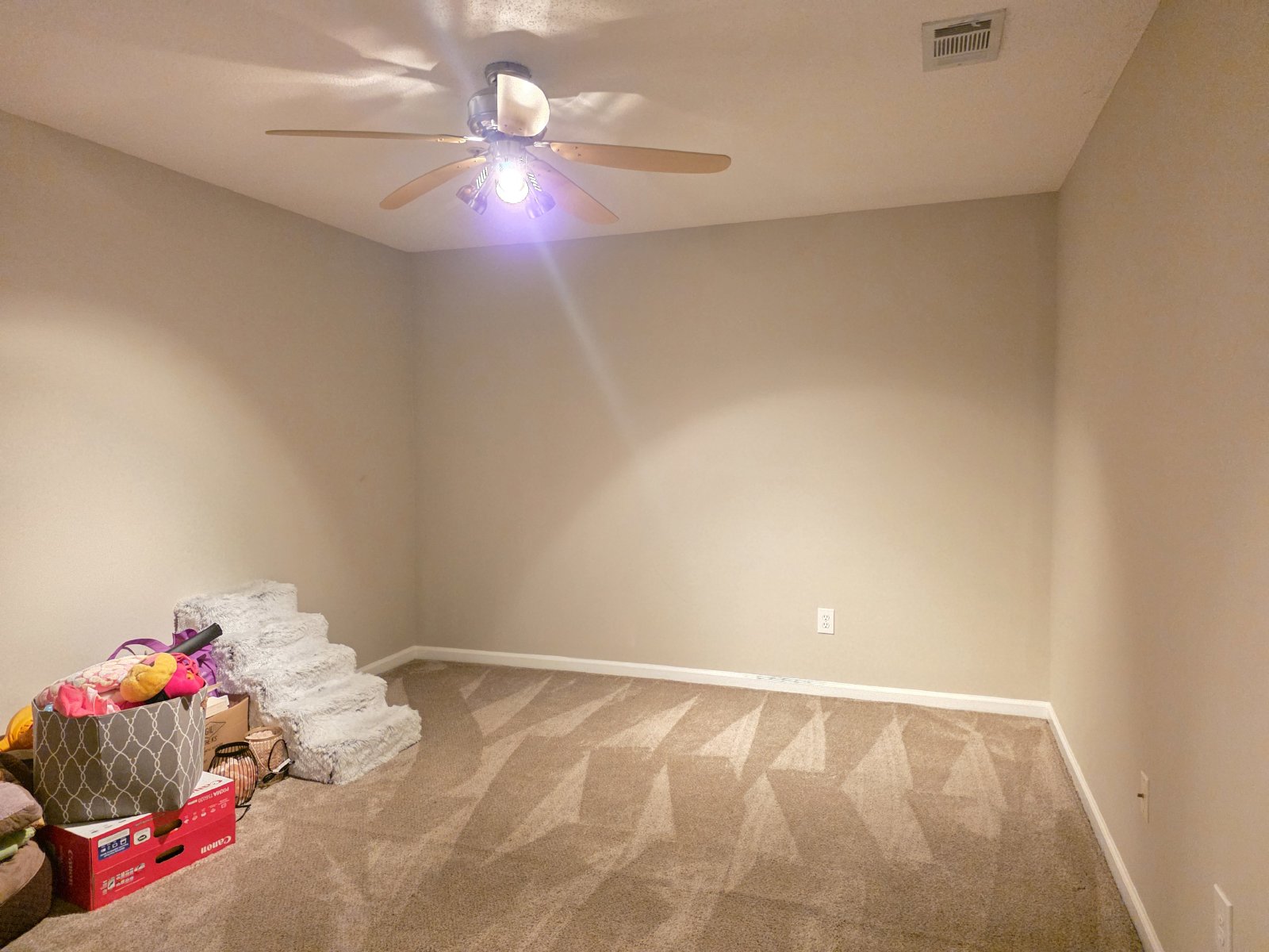 Rare 2 bed 2.5 bath Townhome located in Woodstock property image