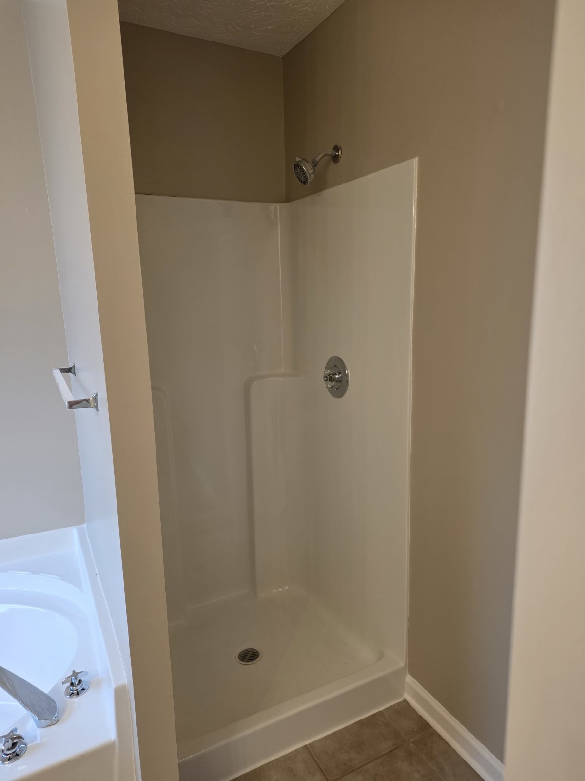 Updated 4 bed 2.5 bath home located in Hiram property image