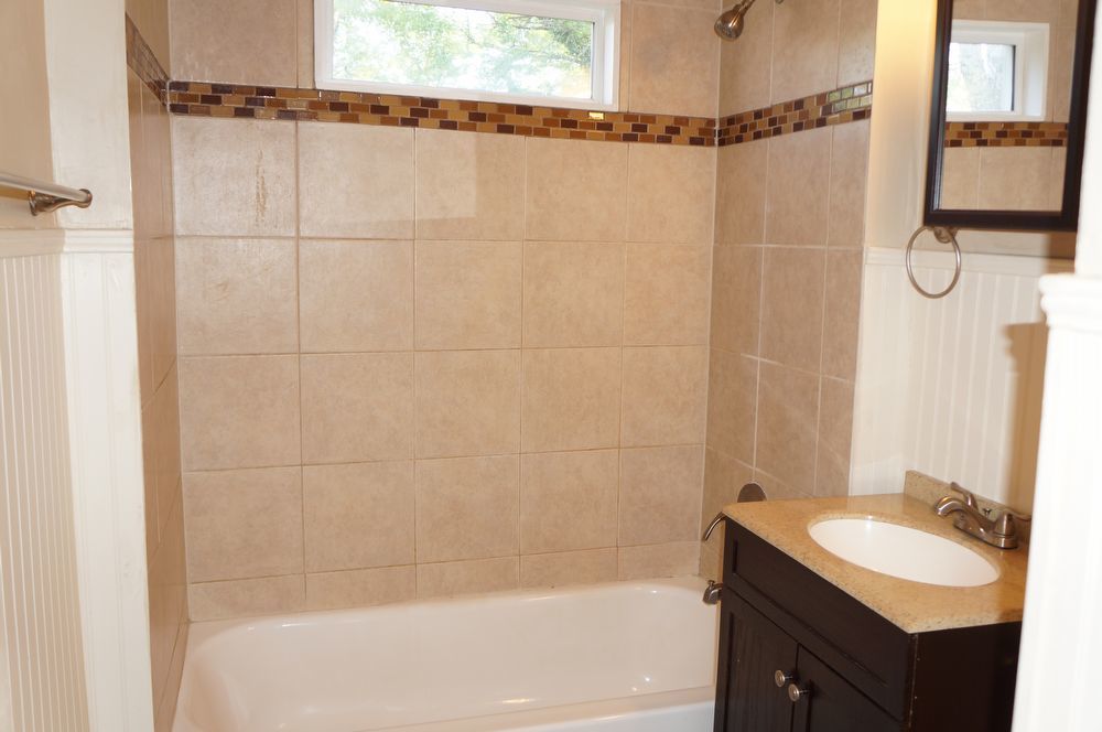 Rare 2 bed 1 bath condo located in Marietta property image