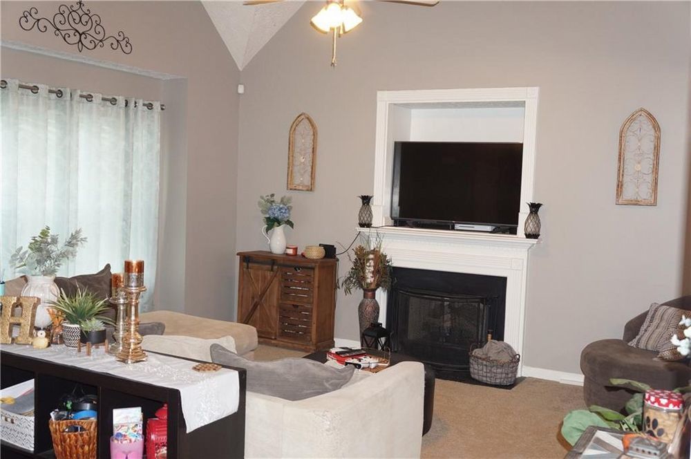 Rare 3 bed 2 bath Ranch located in Dallas property image