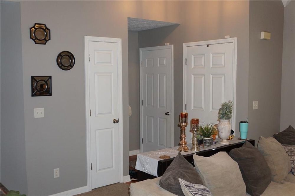 Rare 3 bed 2 bath Ranch located in Dallas property image