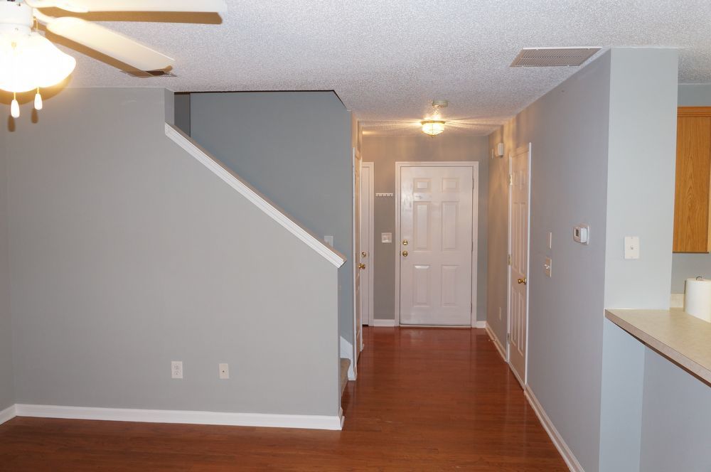 Rare 2 bed 2.5 bath Townhome located in Woodstock property image