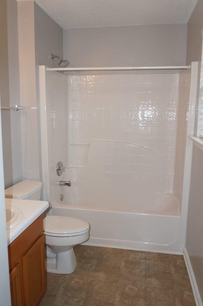 Rare 2 bed 2.5 bath Townhome located in Woodstock property image